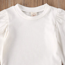 Antonella Lux Outfit