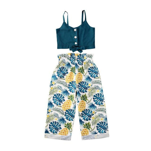 August Tropical Outfit