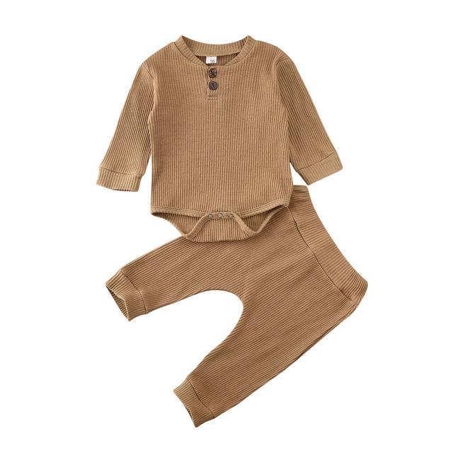 Auburn Ribbed Outfit