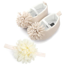 Ruffled Baby Shoes and Headband