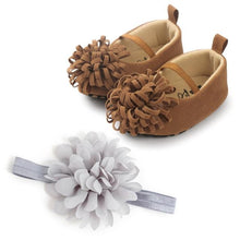 Ruffled Baby Shoes and Headband